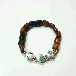14K Gold-Filled Beaded Bracelet with Natural Wood and Ornate Bird Glass Beads